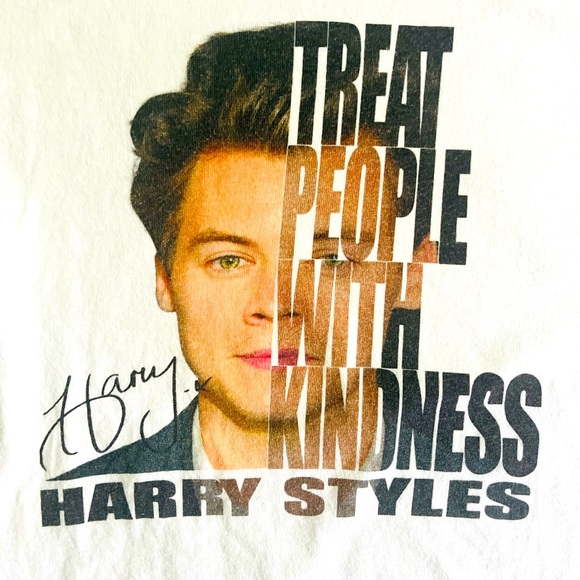 Harry Styles Treat People With Kindness Small White T-shirt - Picture 1 of 3